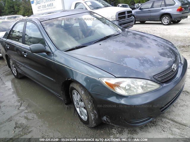 4T1BE32K72U569199 - 2002 TOYOTA CAMRY LE/XLE/SE GREEN photo 1