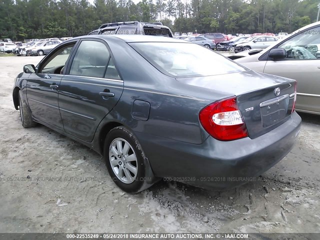 4T1BE32K72U569199 - 2002 TOYOTA CAMRY LE/XLE/SE GREEN photo 3