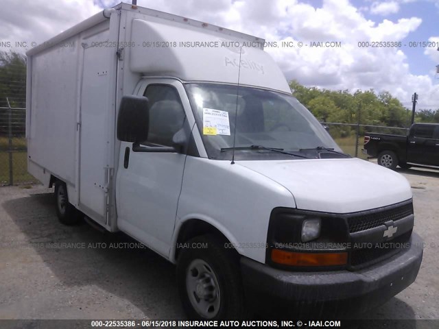 1GBHG31K591103605 - 2009 CHEVROLET EXPRESS G3500  WHITE photo 1