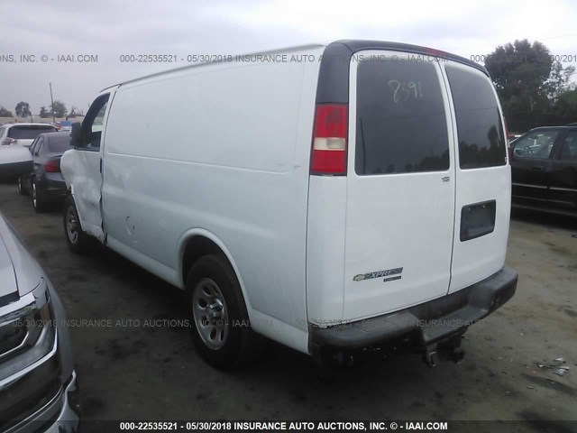 1GCSGAFX9E1198318 - 2014 CHEVROLET EXPRESS G1500  WHITE photo 3