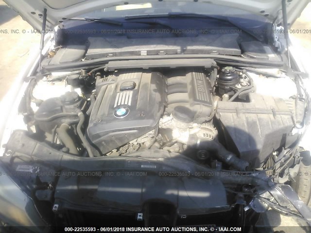 WBAPK5C58AA647560 - 2010 BMW 328 XI SULEV WHITE photo 10