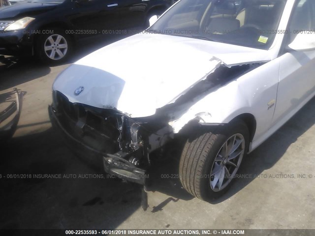 WBAPK5C58AA647560 - 2010 BMW 328 XI SULEV WHITE photo 6