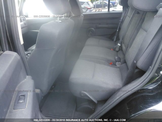 1J8HG48K48C134914 - 2008 JEEP COMMANDER SPORT შავი ფოტო 8