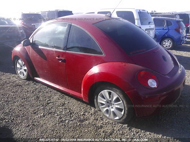 3VWPG3AG6AM025939 - 2010 VOLKSWAGEN NEW BEETLE 红色 照片 3