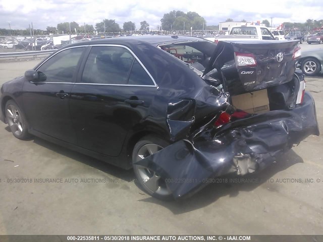 4T1BF1FK1EU330425 - 2014 TOYOTA CAMRY L/SE/LE/XLE 黑色 照片 3