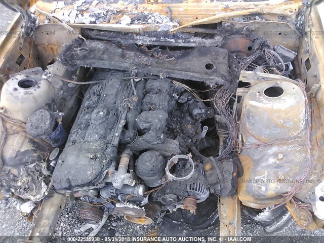 WBAAM3338XFP53263 - 1999 BMW 323 I AUTOMATIC BROWN photo 10