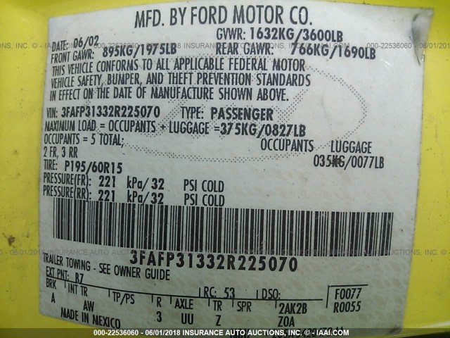 3FAFP31332R225070 - 2002 FORD FOCUS ZX3 YELLOW photo 9