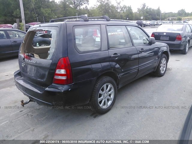JF1SG65635H711596 - 2005 SUBARU FORESTER 2.5XS შავი ფოტო 4