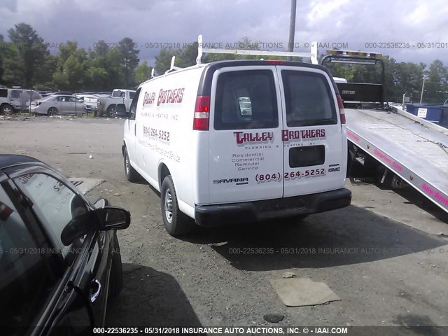 1GTW7FCAXE1136859 - 2014 GMC SAVANA G2500 WHITE photo 3