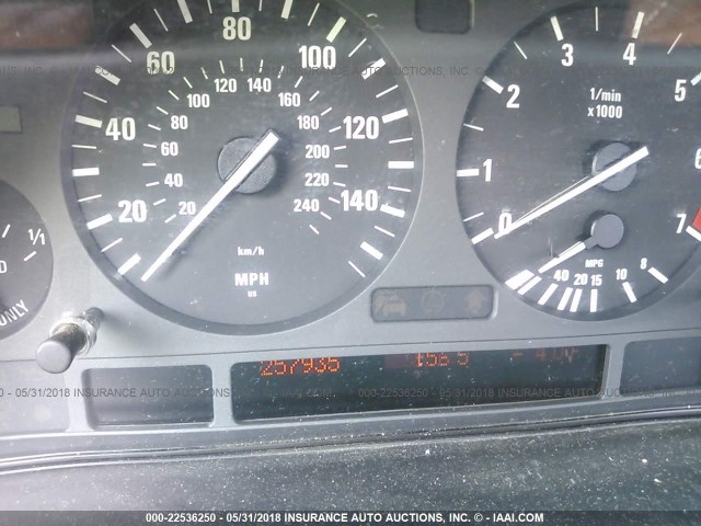 WBADT43442GY43463 - 2002 BMW 525 I AUTOMATIC GRAY photo 7