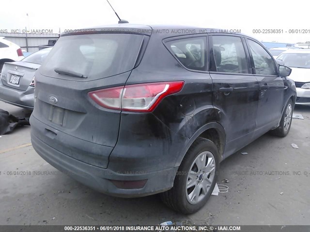 1FMCU0F71DUA85950 - 2013 FORD ESCAPE S BLACK photo 4