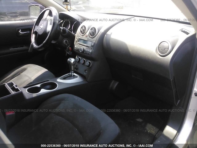 JN8AS58V58W147598 - 2008 NISSAN ROGUE S/SL SILVER photo 5