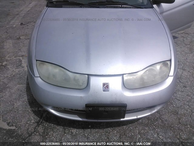 1G8ZY12752Z134009 - 2002 SATURN SC2 SILVER photo 6