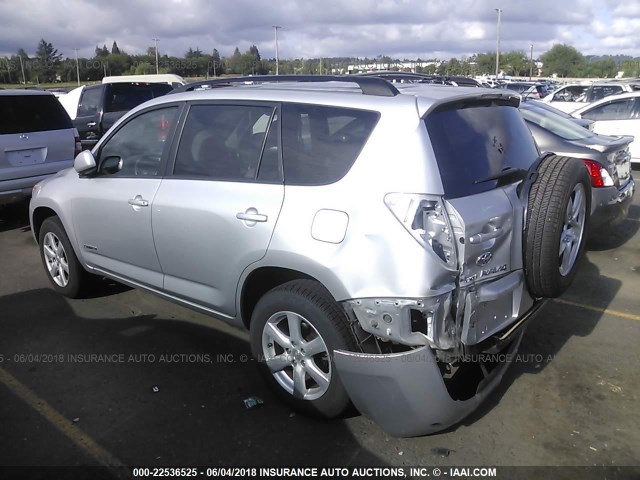 JTMBD31V085140136 - 2008 TOYOTA RAV4 LIMITED SILVER photo 3