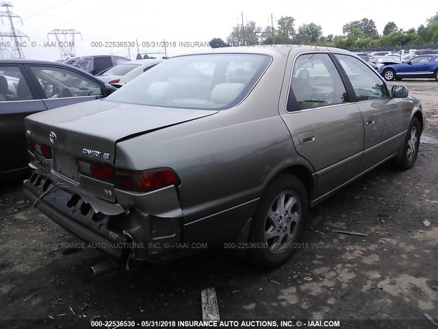 JT2BF22K3X0224349 - 1999 TOYOTA CAMRY LE/XLE შავი ფოტო 4