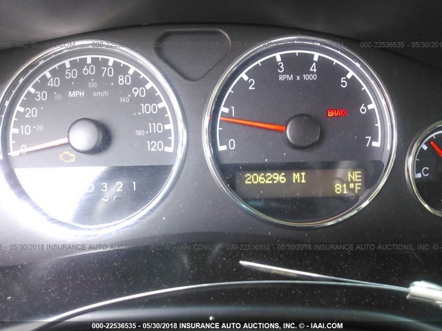 1GNDV231X7D111572 - 2007 CHEVROLET UPLANDER LS SILVER photo 7