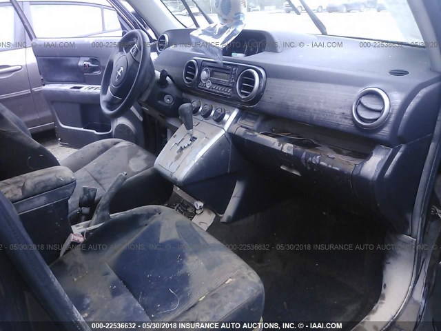 JTLZE4FE0B1121485 - 2011 TOYOTA SCION XB PURPLE photo 5