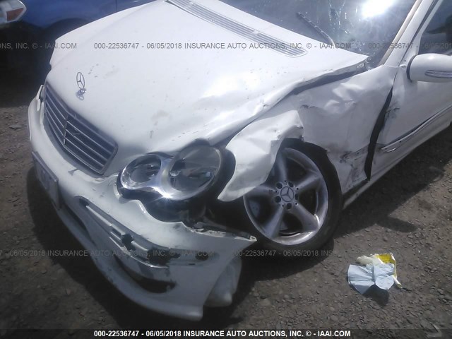 WDBRF40JX5F657915 - 2005 MERCEDES-BENZ C 230K SPORT SEDAN WHITE photo 6