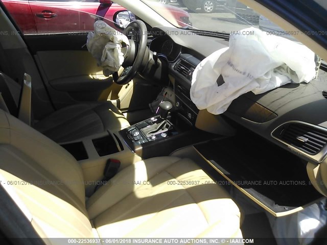 WAUHGAFC3CN172615 - 2012 AUDI A6 PRESTIGE შავი ფოტო 5