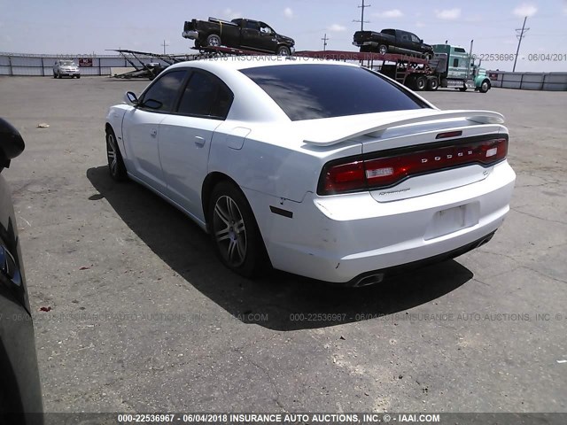 2C3CDXCT5DH552602 - 2013 DODGE CHARGER R/T WHITE photo 3