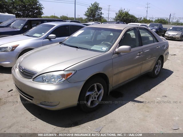 4T1BE32K83U122740 - 2003 TOYOTA CAMRY LE/XLE/SE ბეჟი ფოტო 2