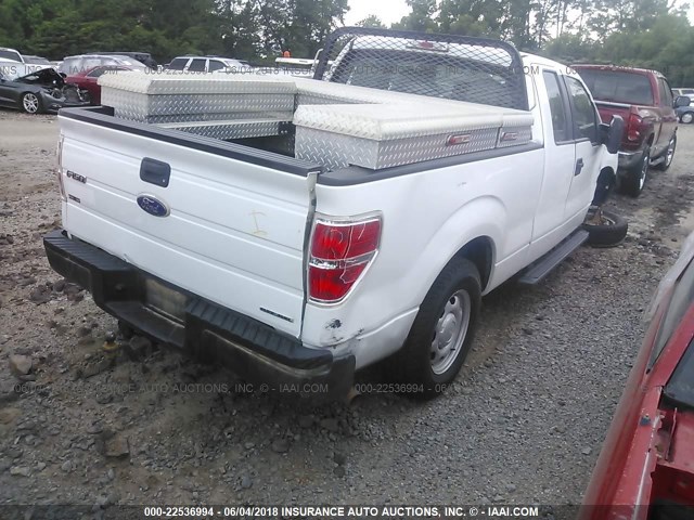 1FTFX1CF2CKD70824 - 2012 FORD F150 SUPER CAB WHITE photo 4