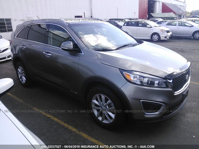 5XYPGDA57GG137551 - 2016 KIA SORENTO LX/L GRAY photo 1