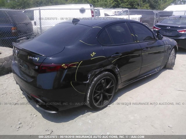 ZARFAEAV5H7554030 - 2017 ALFA ROMEO GIULIA QUADRIFOGLIO BLACK photo 4