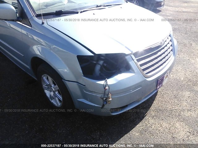 2A8HR54119R624992 - 2009 CHRYSLER TOWN & COUNTRY TOURING Light Blue photo 6