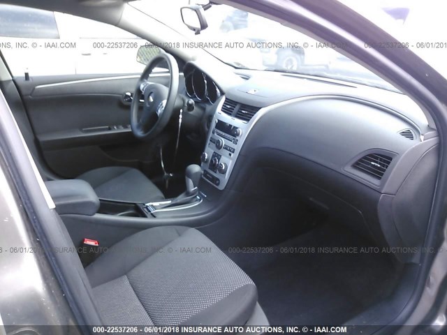1G1ZC5E00CF339520 - 2012 CHEVROLET MALIBU 1LT თაფლისფერი ფოტო 5