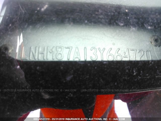 1LNHM87A13Y664720 - 2003 LINCOLN LS 银色 照片 9