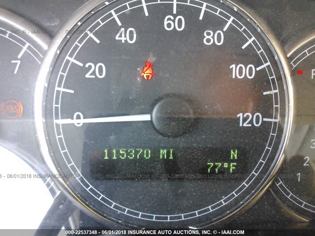 2G4WE537051274047 - 2005 BUICK LACROSSE CXS SILVER photo 7