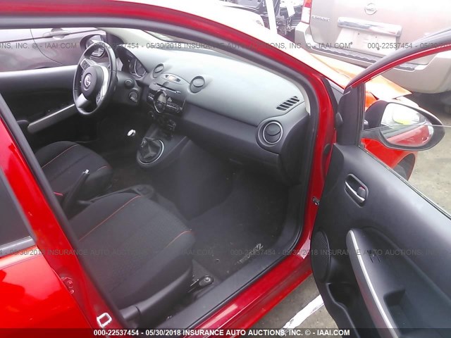 JM1DE1HZ9B0104310 - 2011 MAZDA MAZDA2 RED photo 5