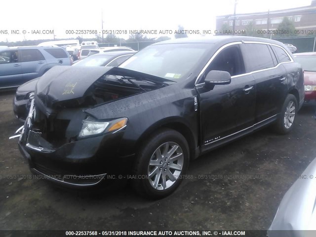 2LMHJ5NKXFBL00868 - 2015 LINCOLN MKT BLACK photo 2