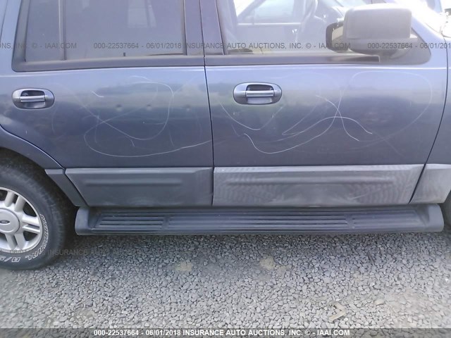 1FMPU15556LA07171 - 2006 FORD EXPEDITION XLT მუქი ლურჯი ფოტო 6