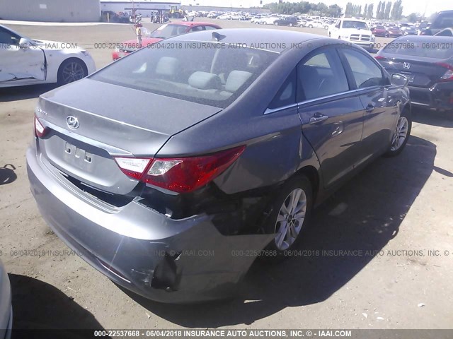 5NPEB4AC3DH527118 - 2013 HYUNDAI SONATA GLS GRAY photo 4