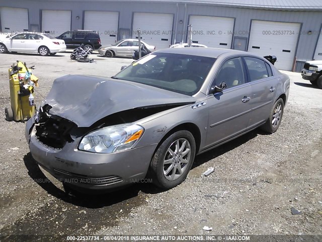 1G4HD57207U112565 - 2007 BUICK LUCERNE CXL TAN photo 2