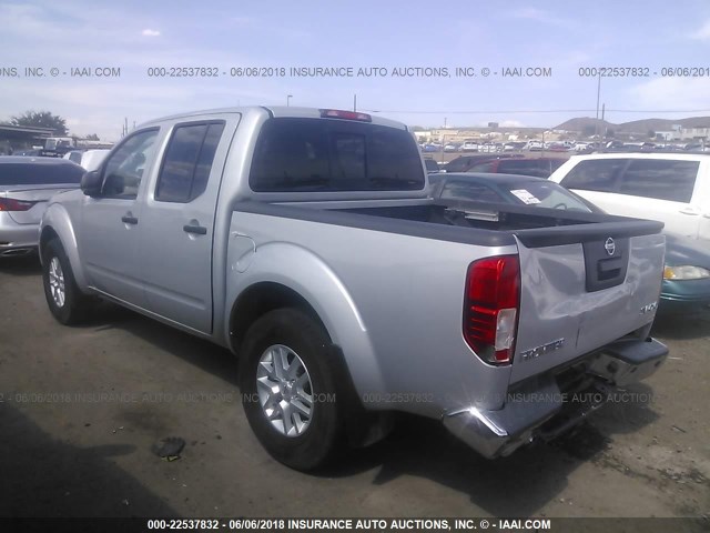 1N6AD0EV6HN753301 - 2017 NISSAN FRONTIER S/SV/SL/PRO-4X SILVER photo 3