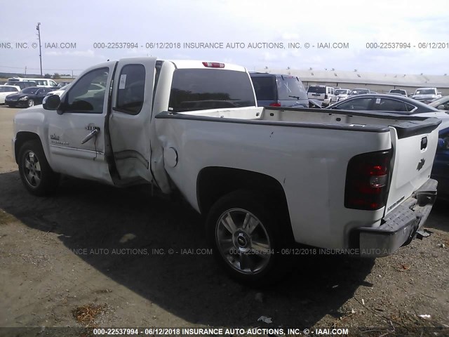 1GCRCSE09DZ112283 - 2013 CHEVROLET SILVERADO C1500 LT WHITE photo 3