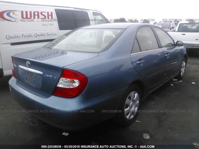 4T1BE32K84U810853 - 2004 TOYOTA CAMRY LE/XLE/SE 浅蓝色 照片 4