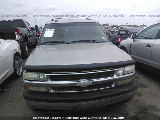 1GNEC13Z24R123336 - 2004 CHEVROLET TAHOE C1500 GRAY photo 6