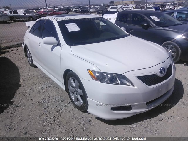 4T1BK46K57U558489 - 2007 TOYOTA CAMRY NEW GENERAT LE/XLE/SE WHITE photo 1