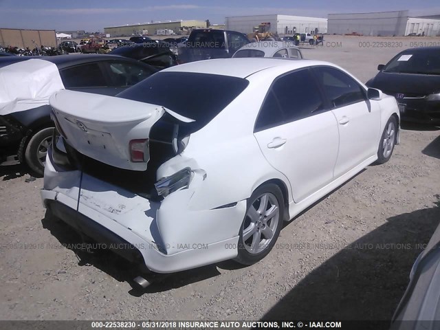 4T1BK46K57U558489 - 2007 TOYOTA CAMRY NEW GENERAT LE/XLE/SE WHITE photo 4