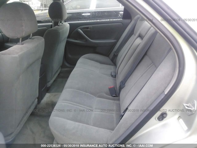 4T1BG22K41U089267 - 2001 TOYOTA CAMRY CE/LE/XLE SILVER photo 8