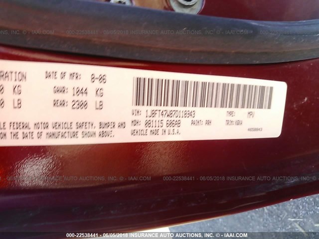 1J8FT47W87D118943 - 2007 JEEP COMPASS RED photo 9