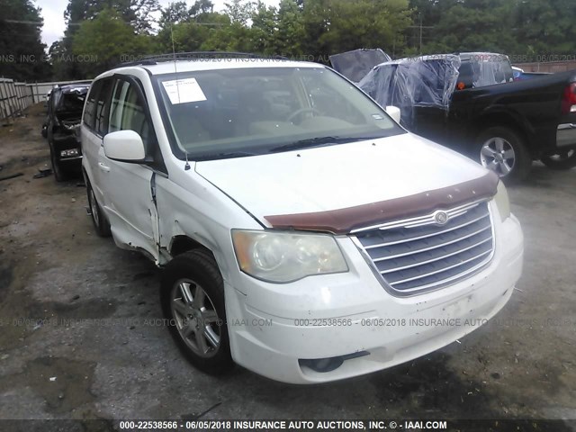 2A8HR54P58R822431 - 2008 CHRYSLER TOWN & COUNTRY TOURING WHITE photo 1