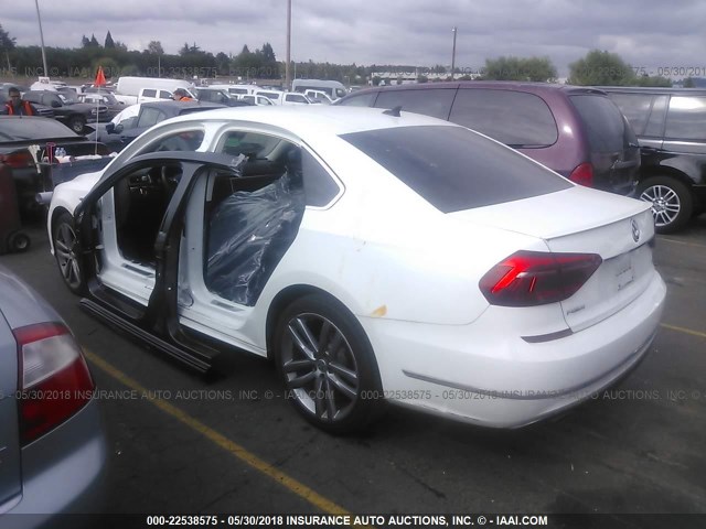 1VWDT7A39HC025562 - 2017 VOLKSWAGEN PASSAT R-LINE Ağ foto 3