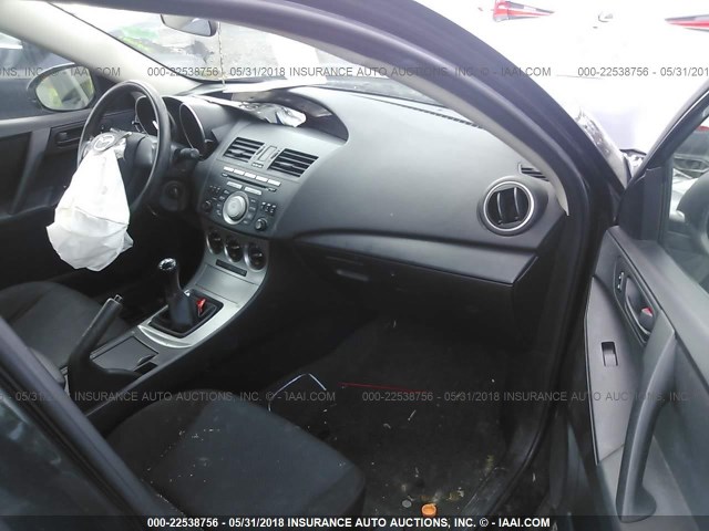 JM1BL1UG5B1440063 - 2011 MAZDA 3 I BLACK photo 5