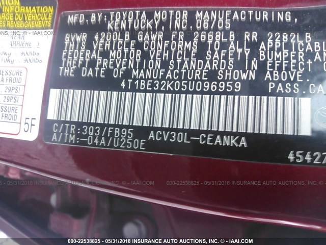 4T1BE32K05U096959 - 2005 TOYOTA CAMRY LE/XLE/SE მუქწითელი ფოტო 9