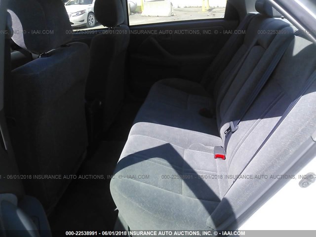 JT2BG22K7X0301009 - 1999 TOYOTA CAMRY LE/XLE WHITE photo 8